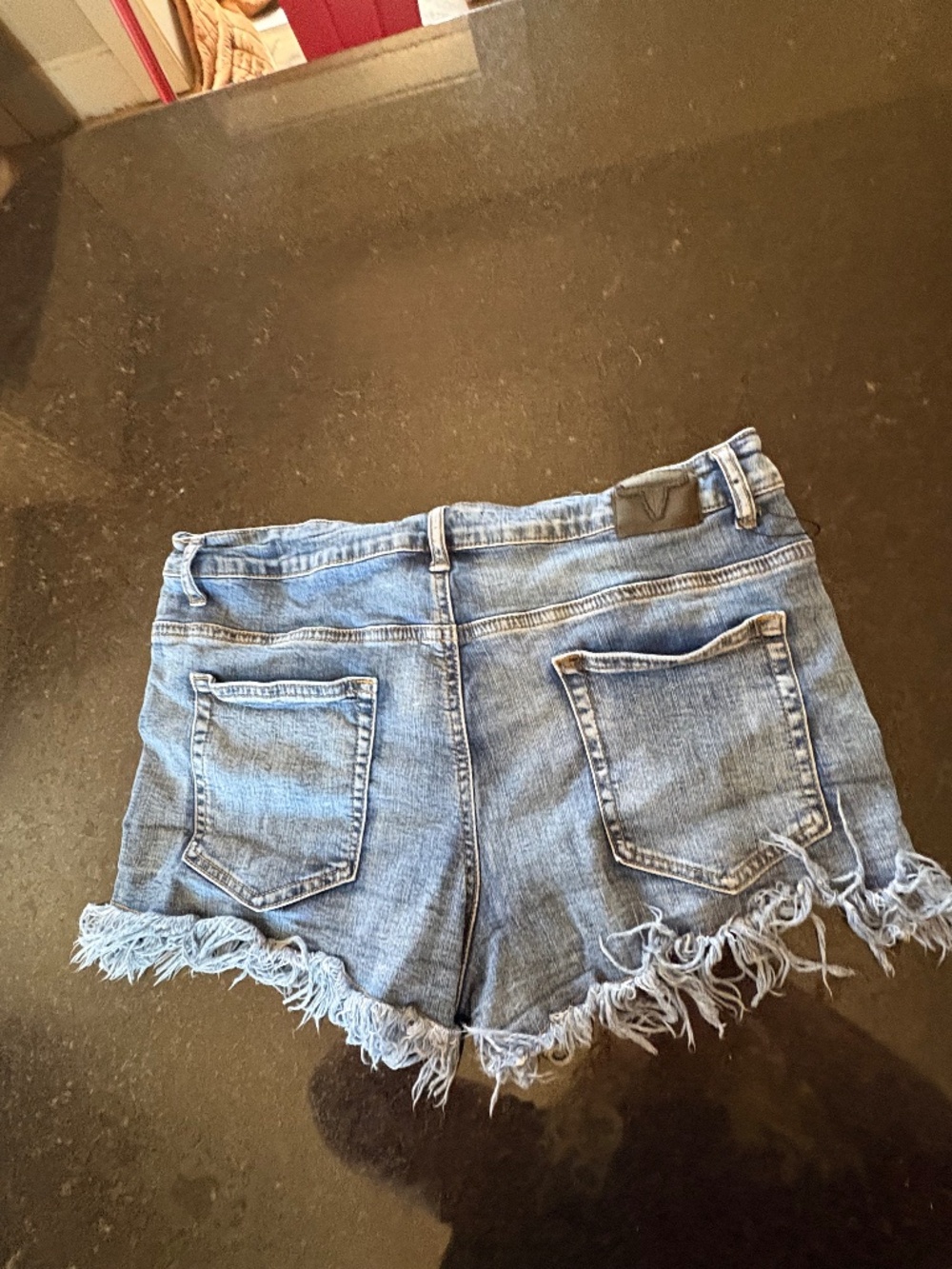 L&B Distressed Denim Shorts - Picture 3 of 10